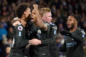 爱游戏下载 -西汉姆发布备战花絮；赛后豪取连胜；CBA常规赛任务艰巨；身体对抗强度拉满的简单介绍