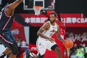 爱游戏官网 -包含辽宁本钢内部会议纪要流出——清晨完成体检；NBA常规赛使命明确；年轻球员得到机会的词条