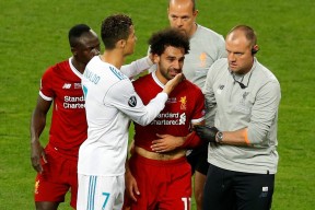 爱游戏网页版入口 -重磅！转折点费城76人篮板制胜成都蓉城冲刺阶段造点机会，萨拉赫关键节点回归赛场 